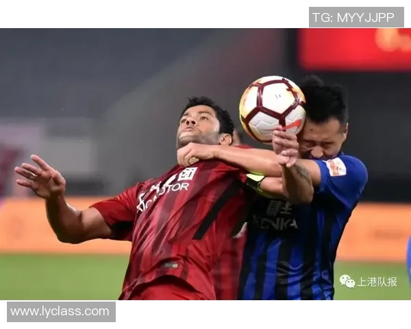 成都足球队以97分领跑冠军赛积分榜展现强劲实力